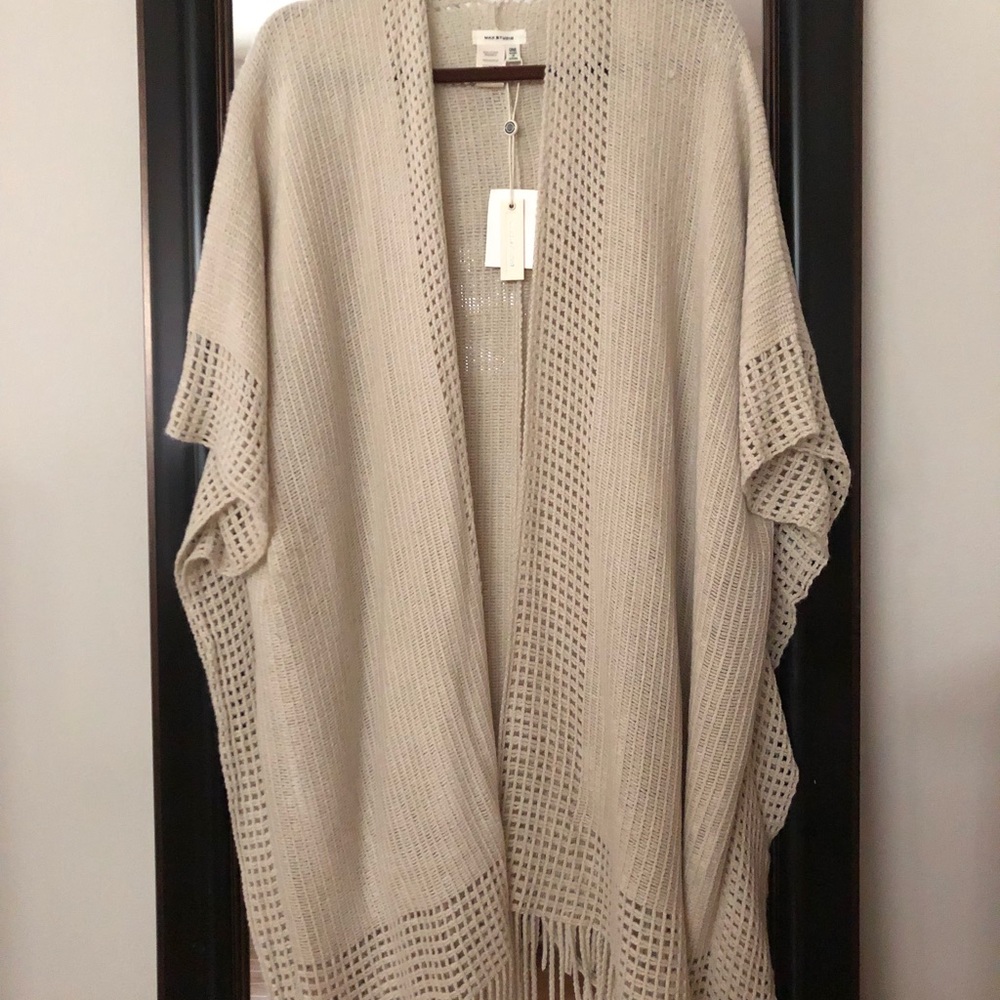 NWT Max Studio one size fits all knit cardigan tan